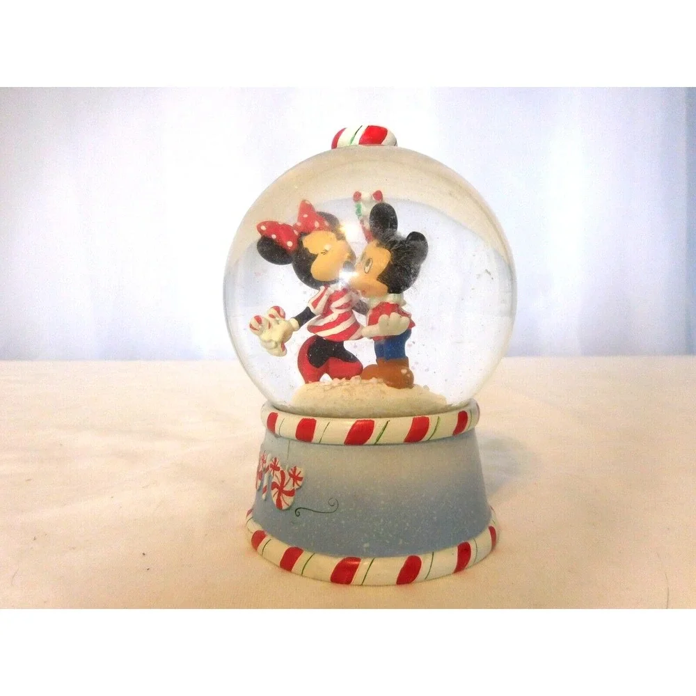 Disney Christmas Minnie Kissing Mickey Mouse Snow Globe Under the Mistletoe 2010